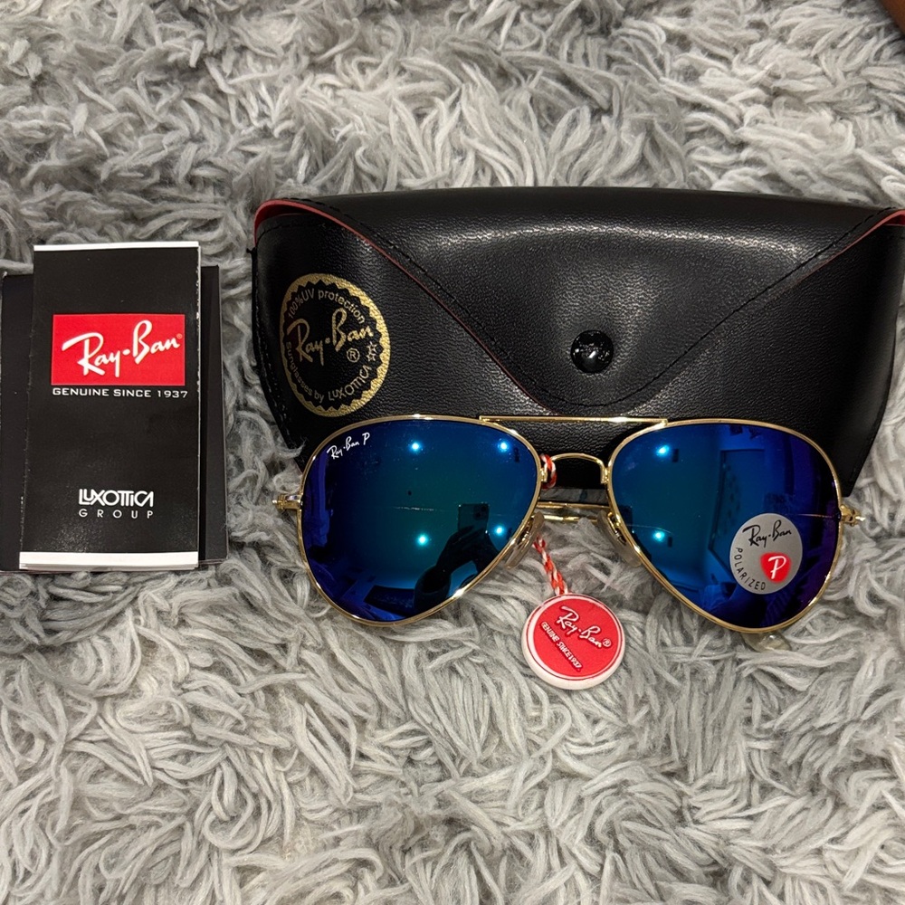 Ray-Ban Gold Aviator Sunglasses with Reflective Blue Lenses